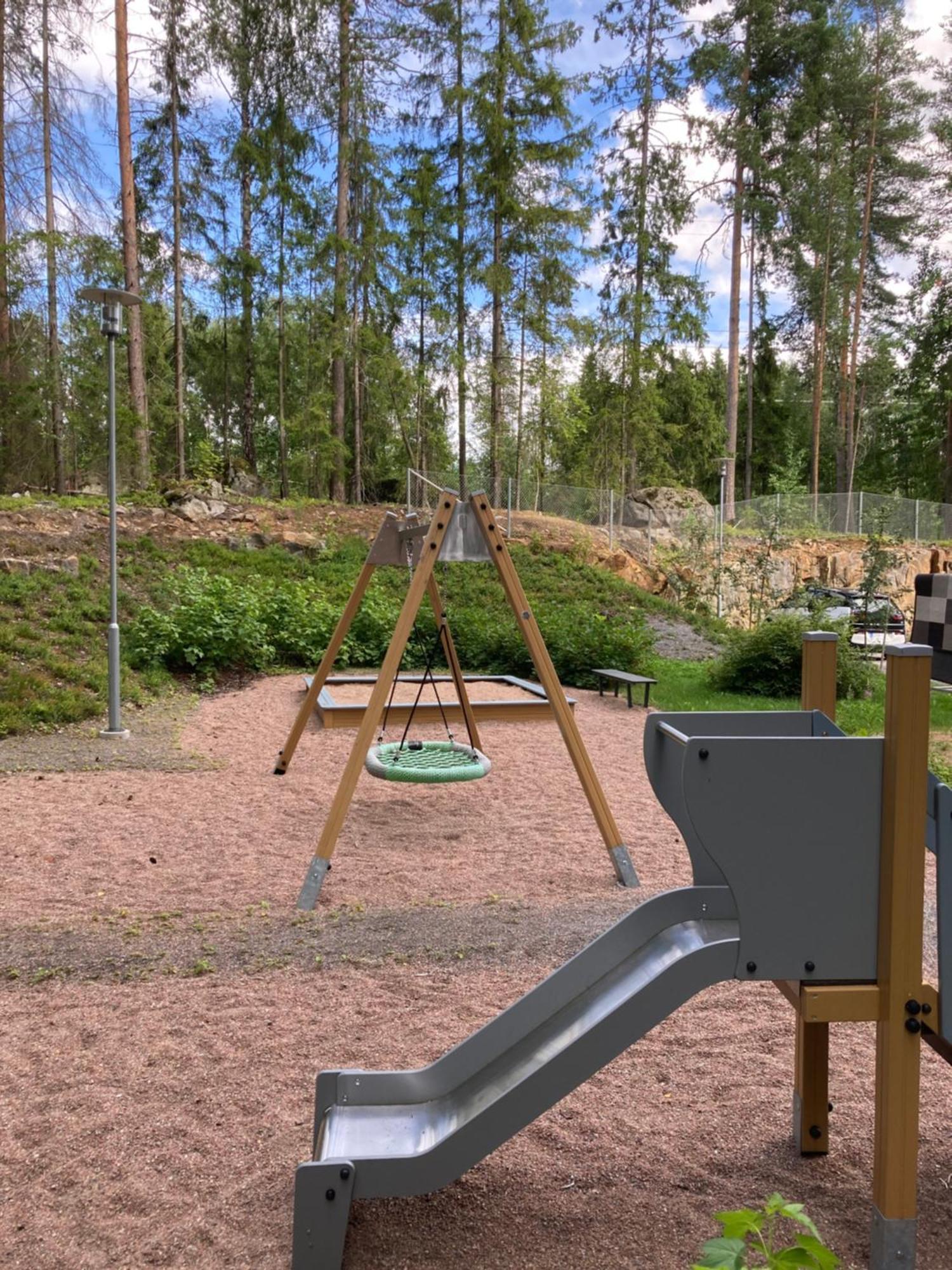 Yksio Multisillassa. Sanky Kahdelle. Tampere Exterior foto